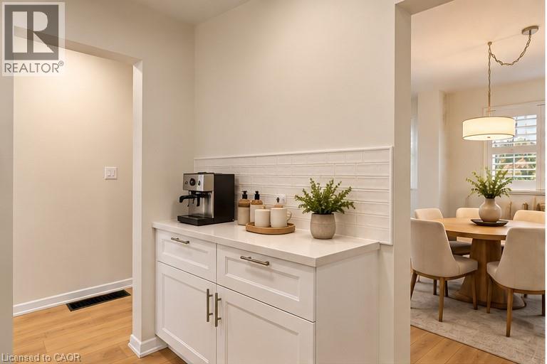 1455 Garth Street — photo 21