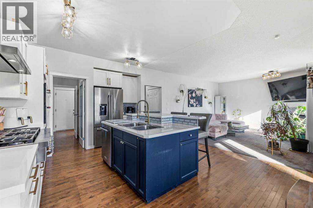 2 Drake Landing Road - 11