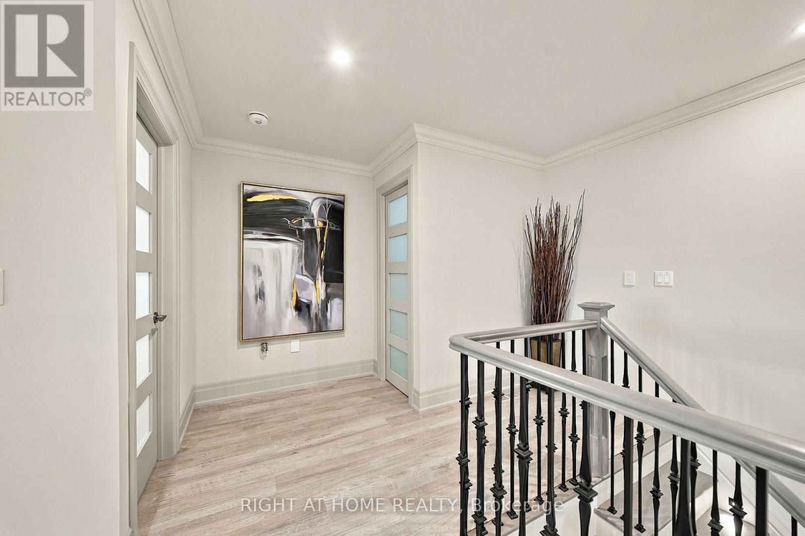 9 WELLERS WAY - 23