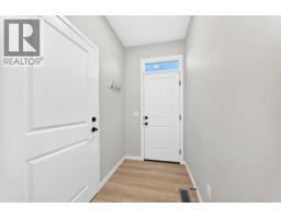 216 Lucas Place Nw, Calgary, AB T3P2E6 Photo 27