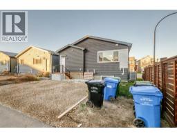 216 Lucas Place Nw, Calgary, AB T3P2E6 Photo 46