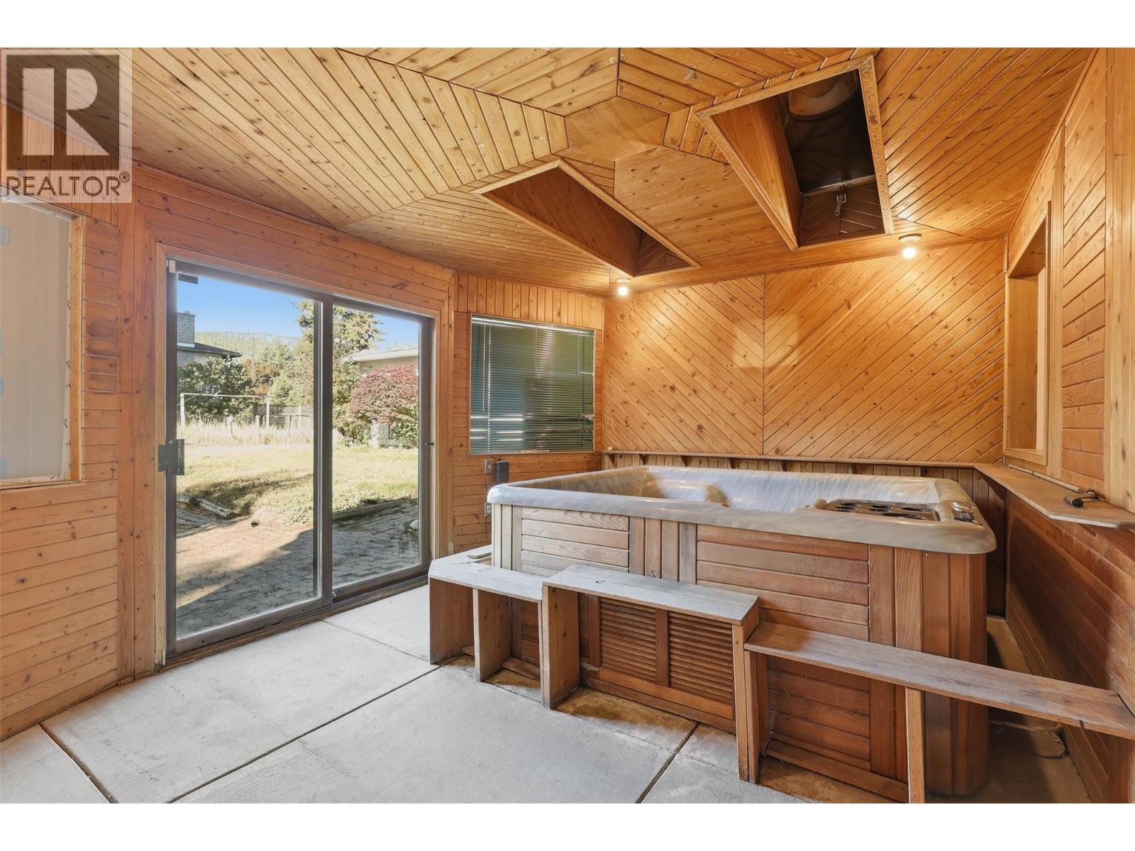 4569 Spurraway Road - 32