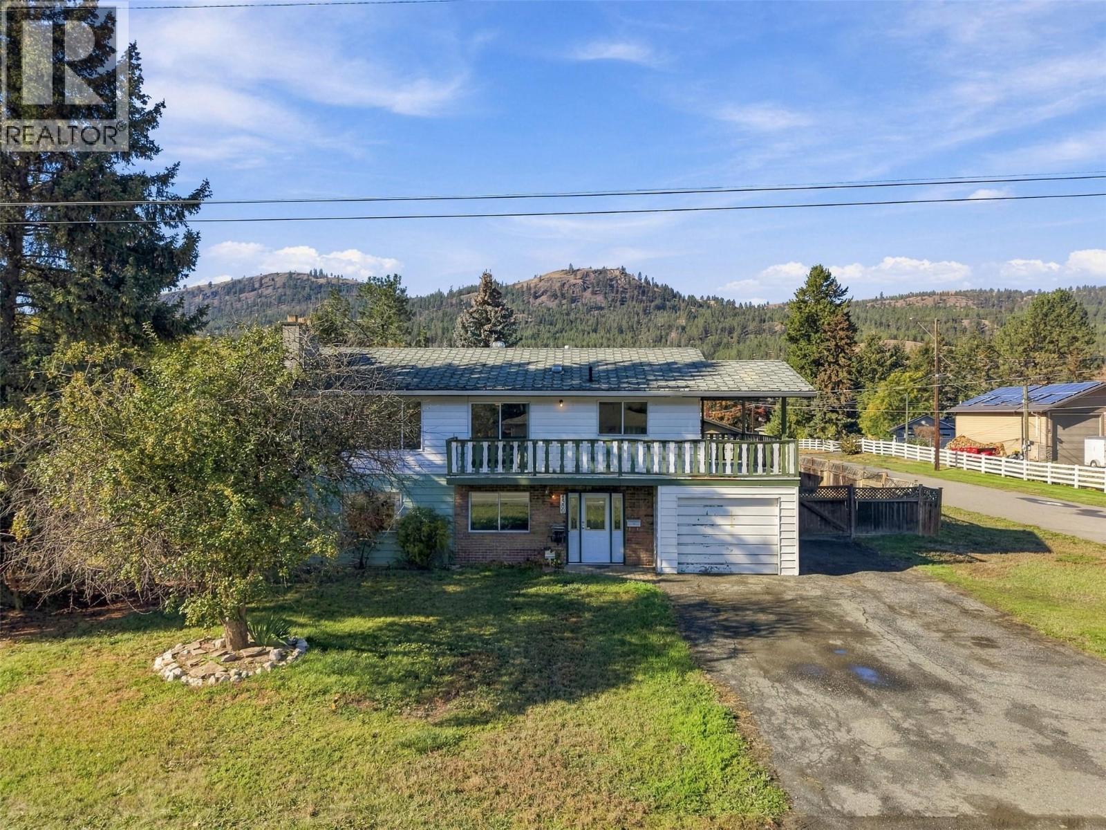 4569 Spurraway Road - 1