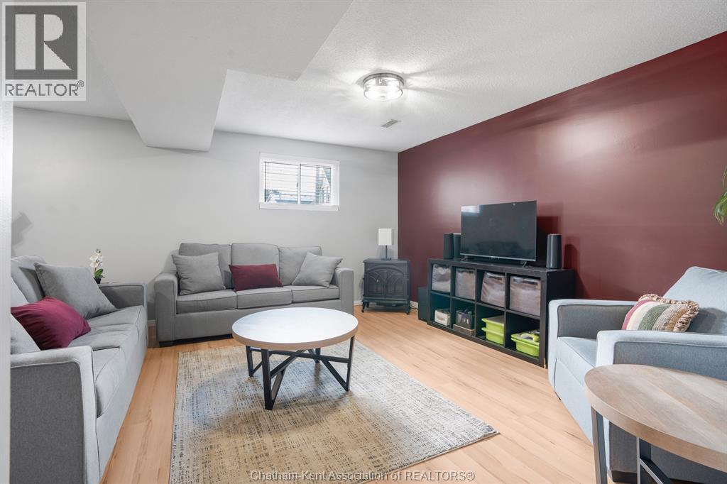 109 Mcgeorge Street — photo 20