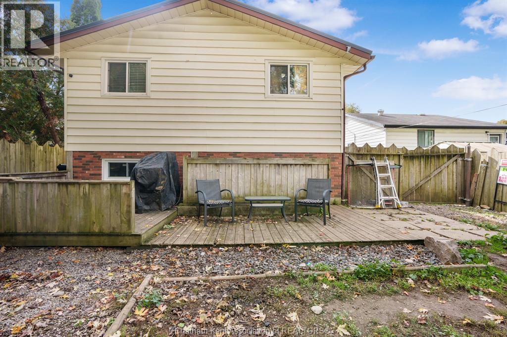 109 Mcgeorge Street — photo 31