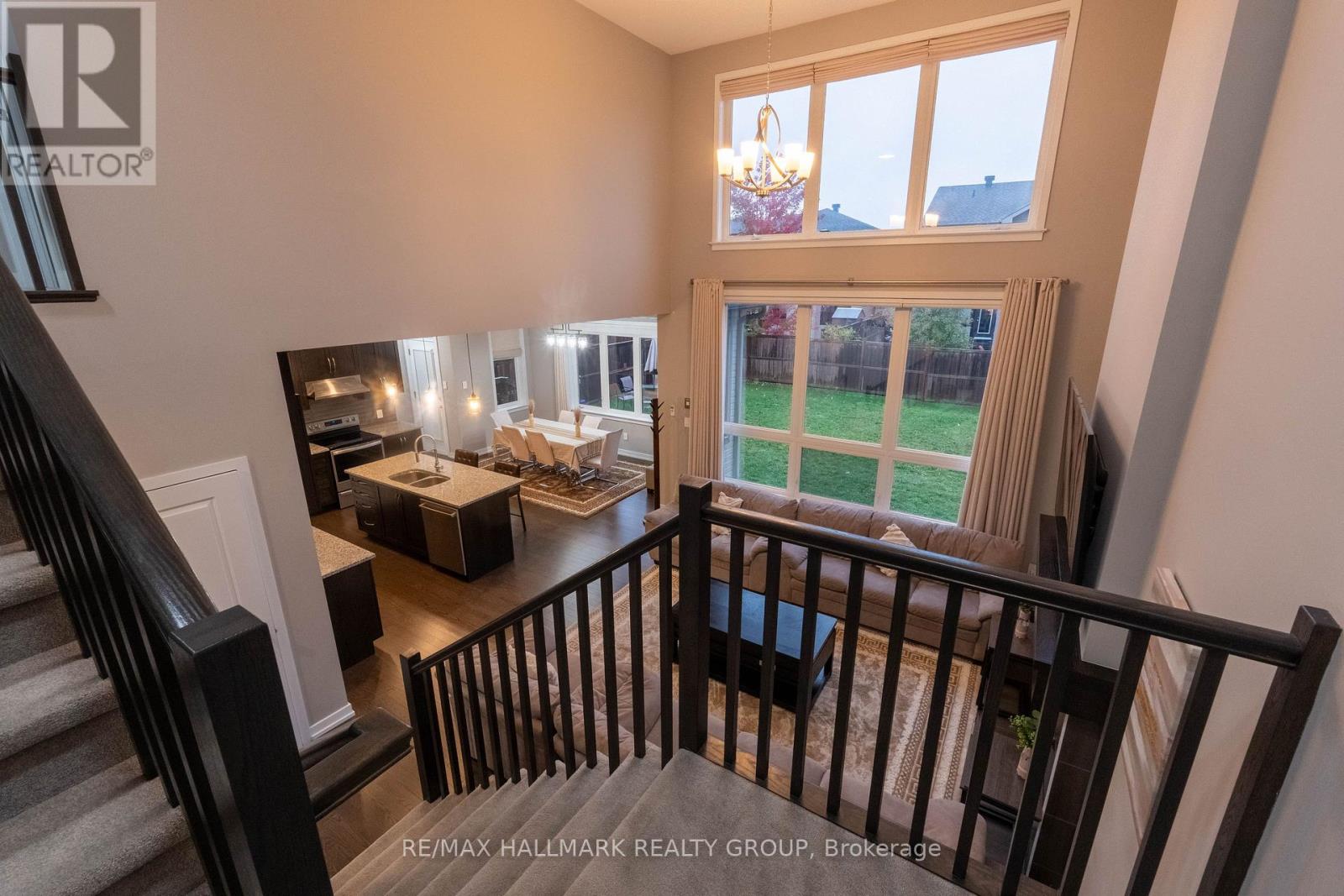 305 OXER PLACE S - 14