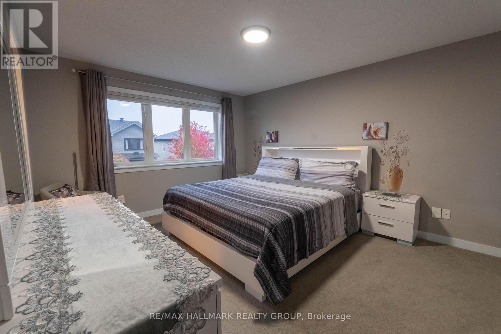 305 Oxer Place South — photo 16