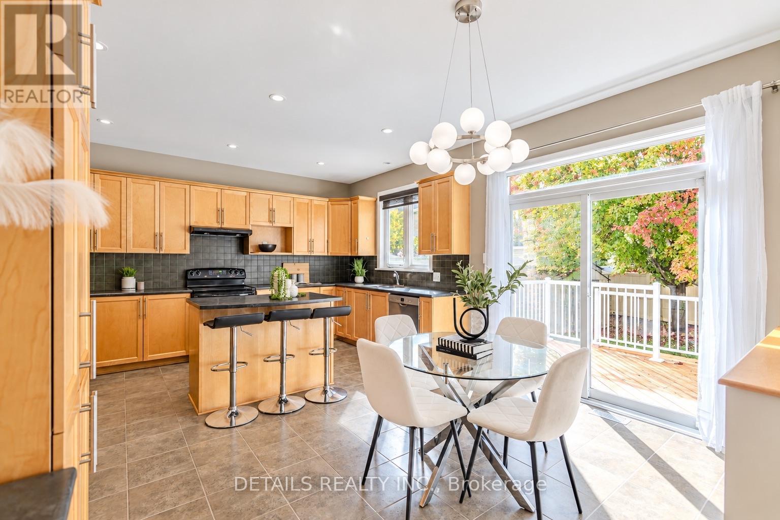 703 Kilmar Crescent — photo 17