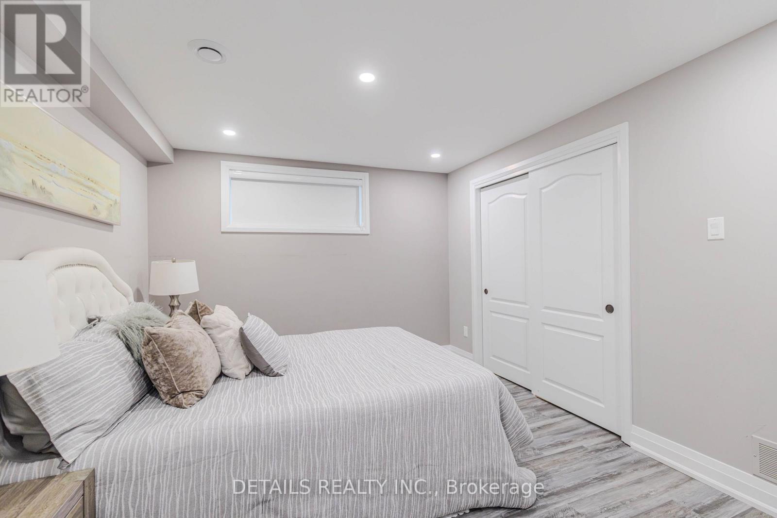 703 Kilmar Crescent — photo 40