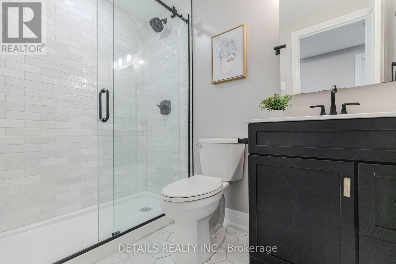 703 Kilmar Crescent — photo 42