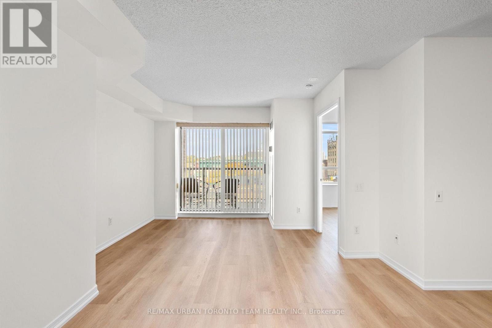 #505- 140 Bathurst Street, Toronto, ON photo 14