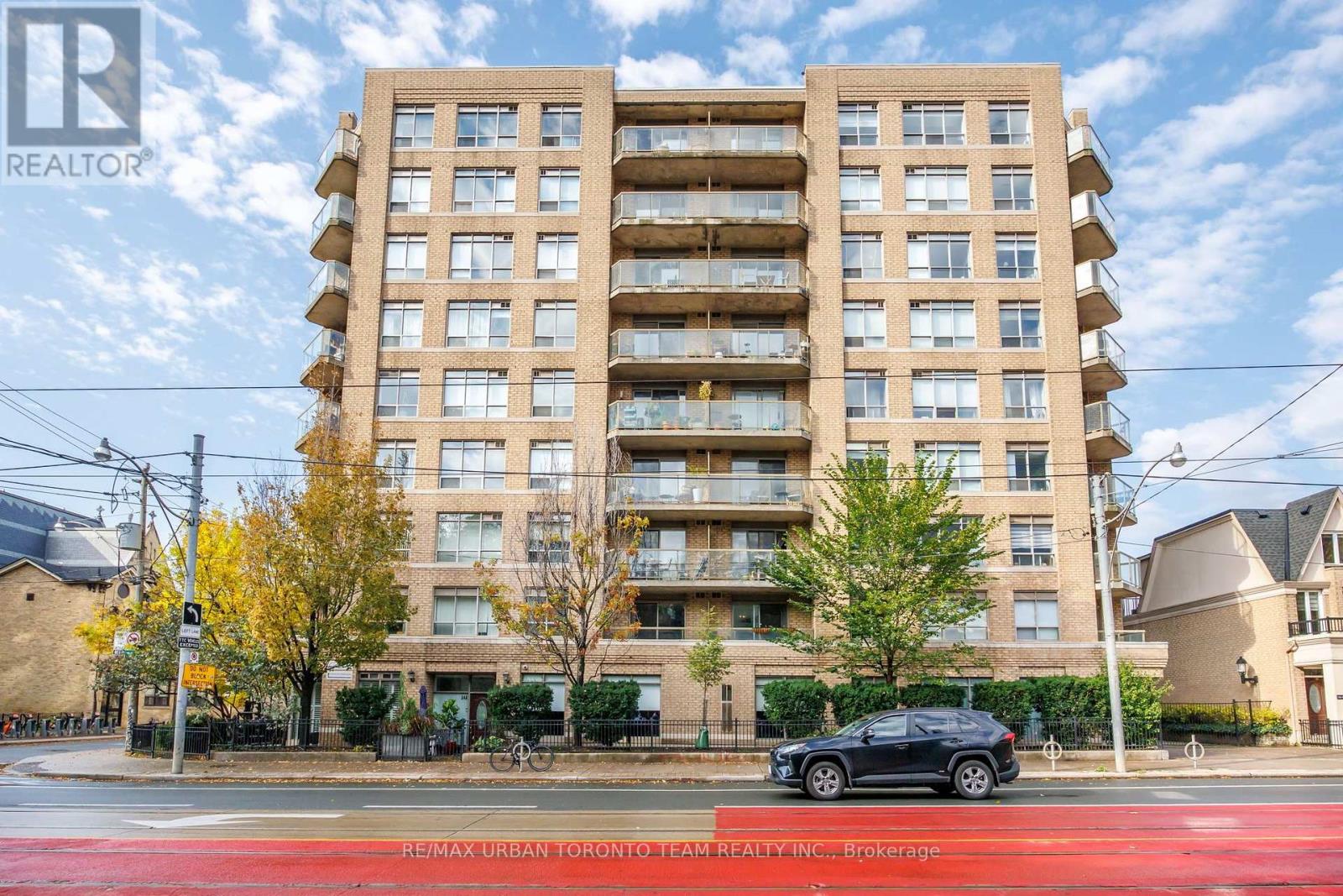 #505- 140 Bathurst Street, Toronto, ON photo 30