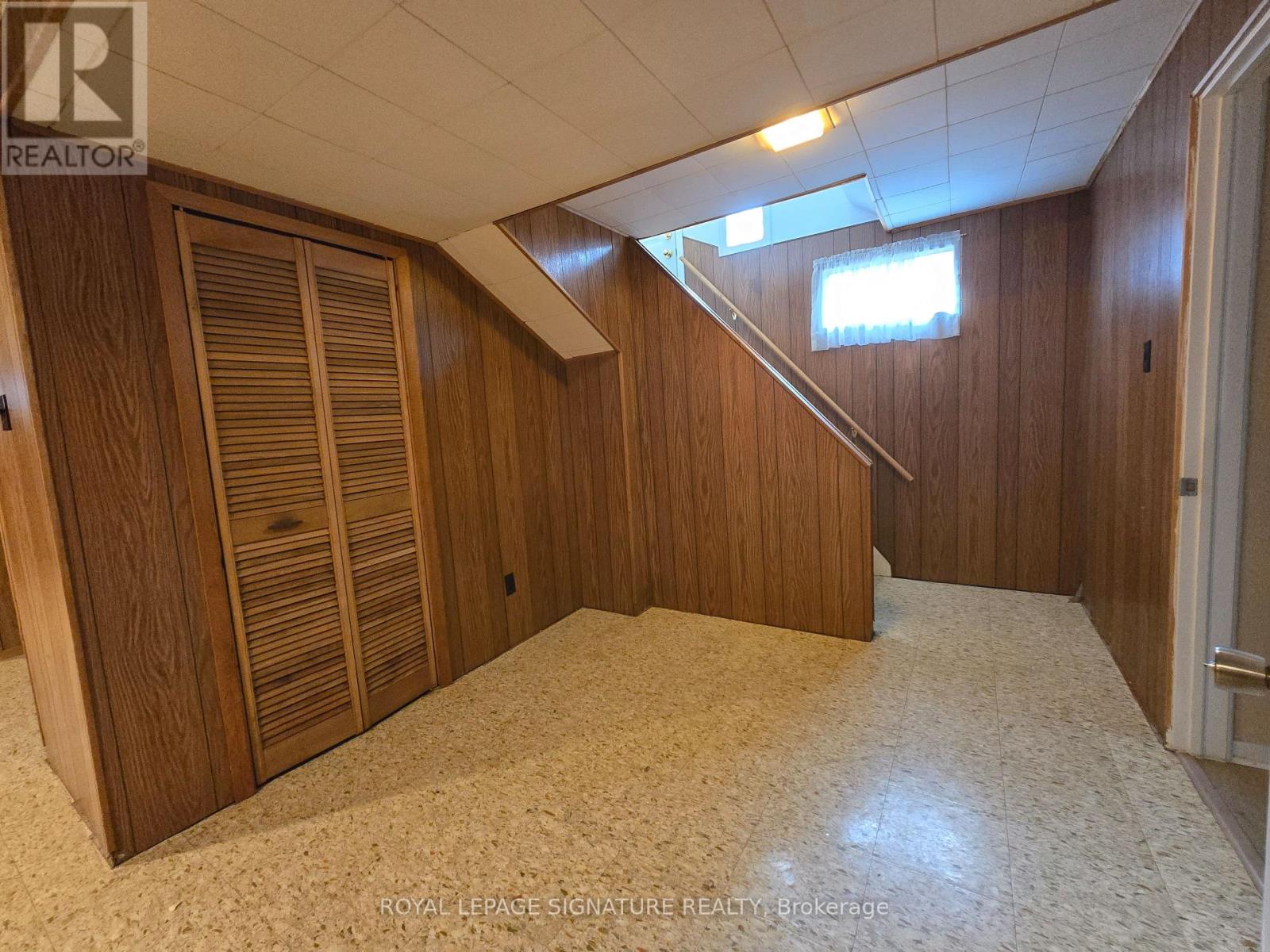 7 Scotchdale Avenue, Toronto, ON photo 13