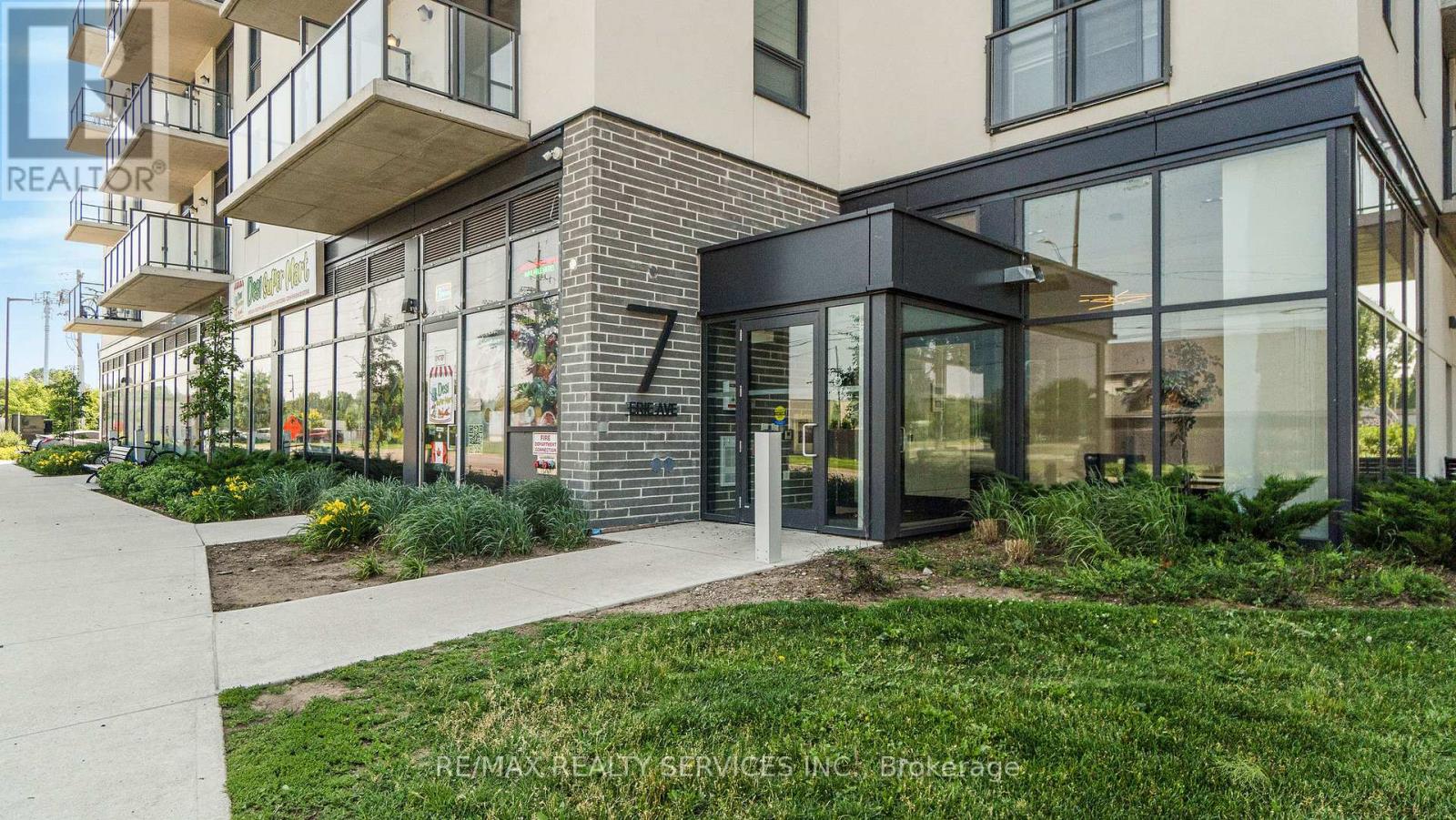7 Erie Avenue — photo 27
