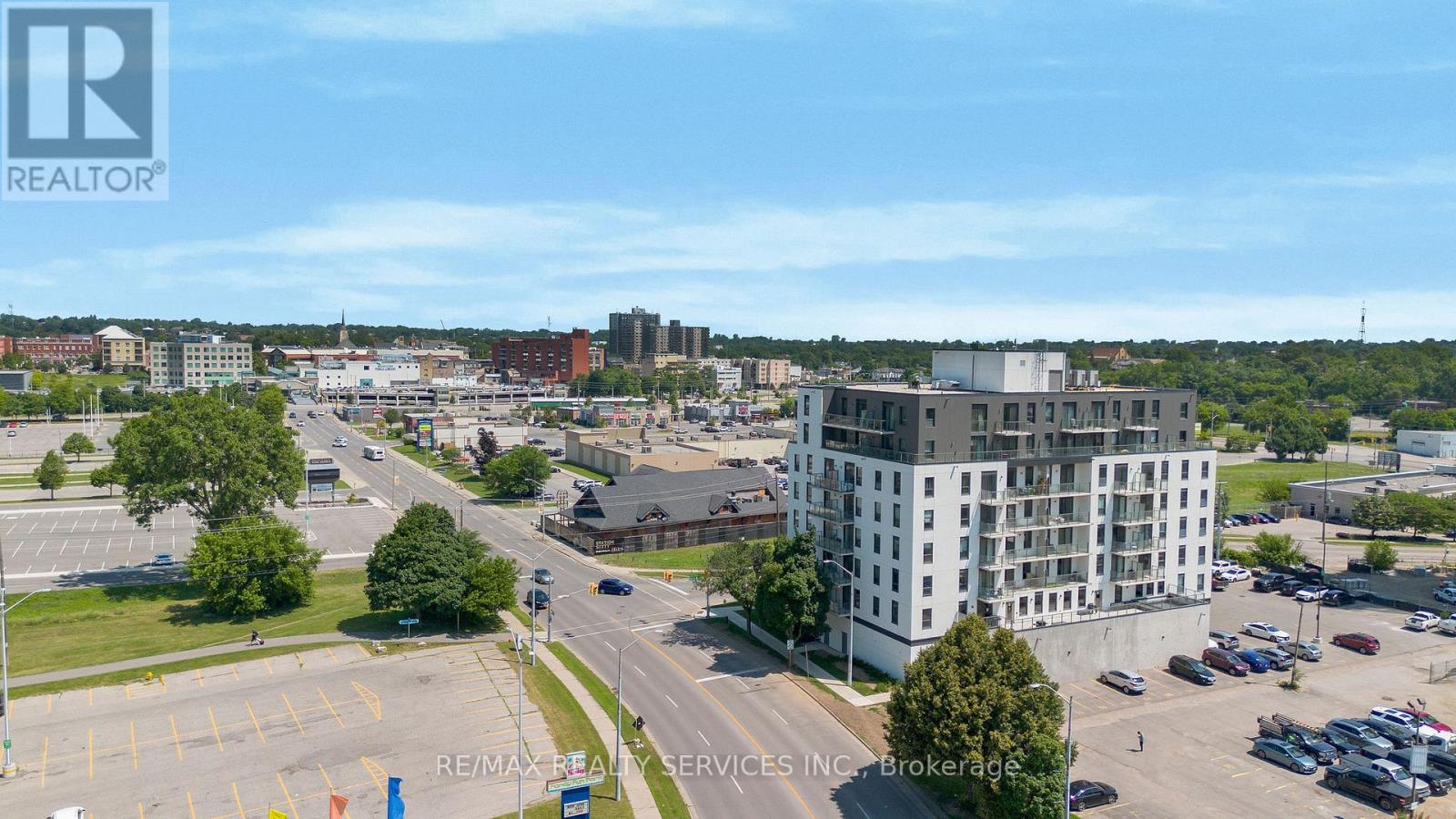 7 Erie Avenue — photo 29