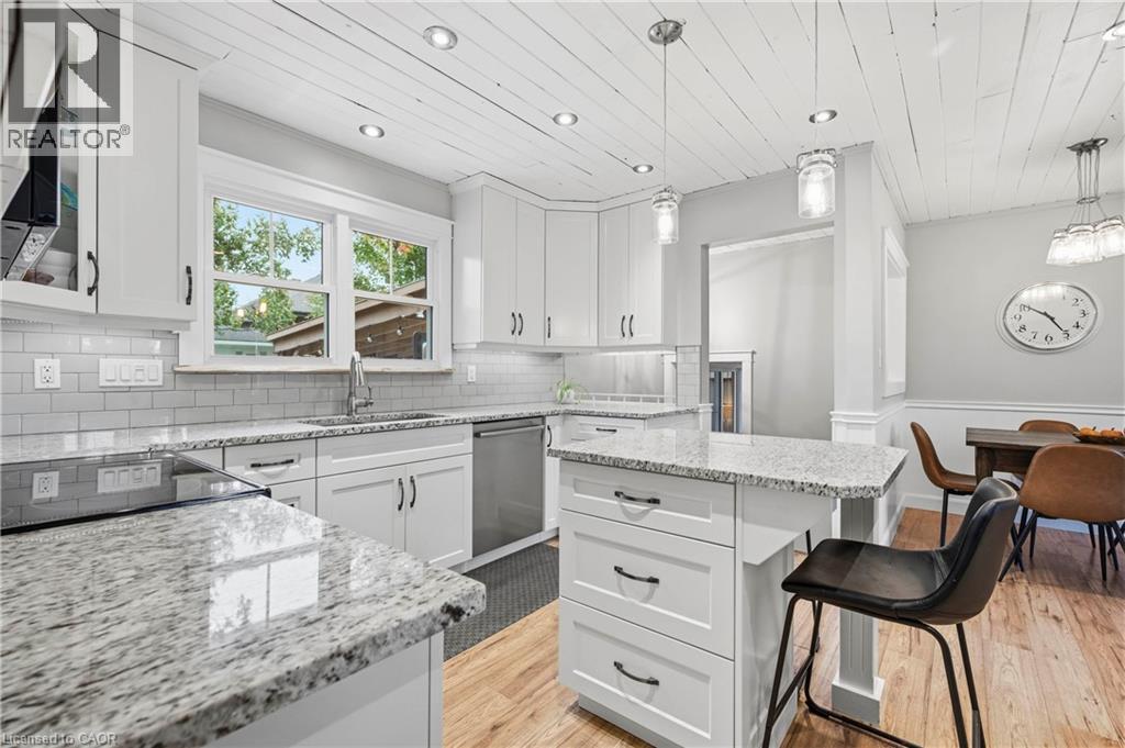 91 MILL Street E, Milverton — photo 12