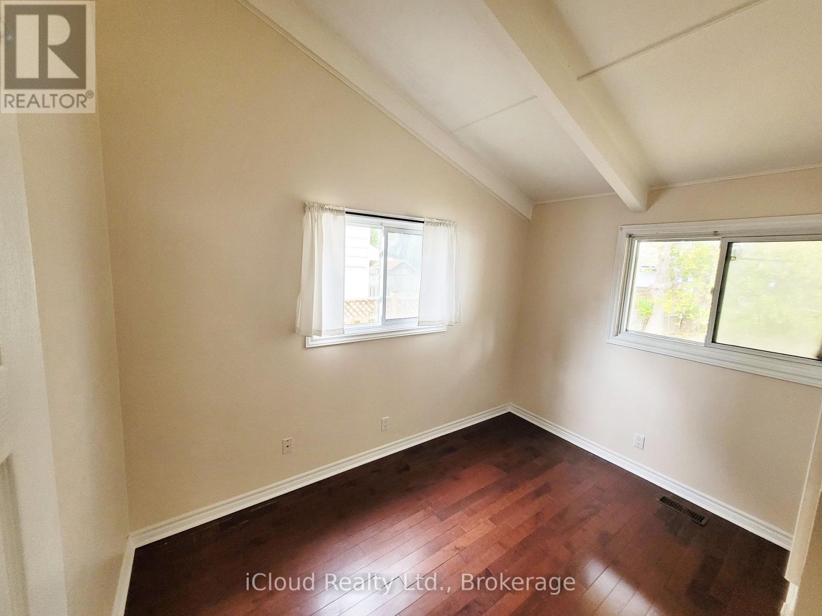 172 Silas Boulevard — photo 12