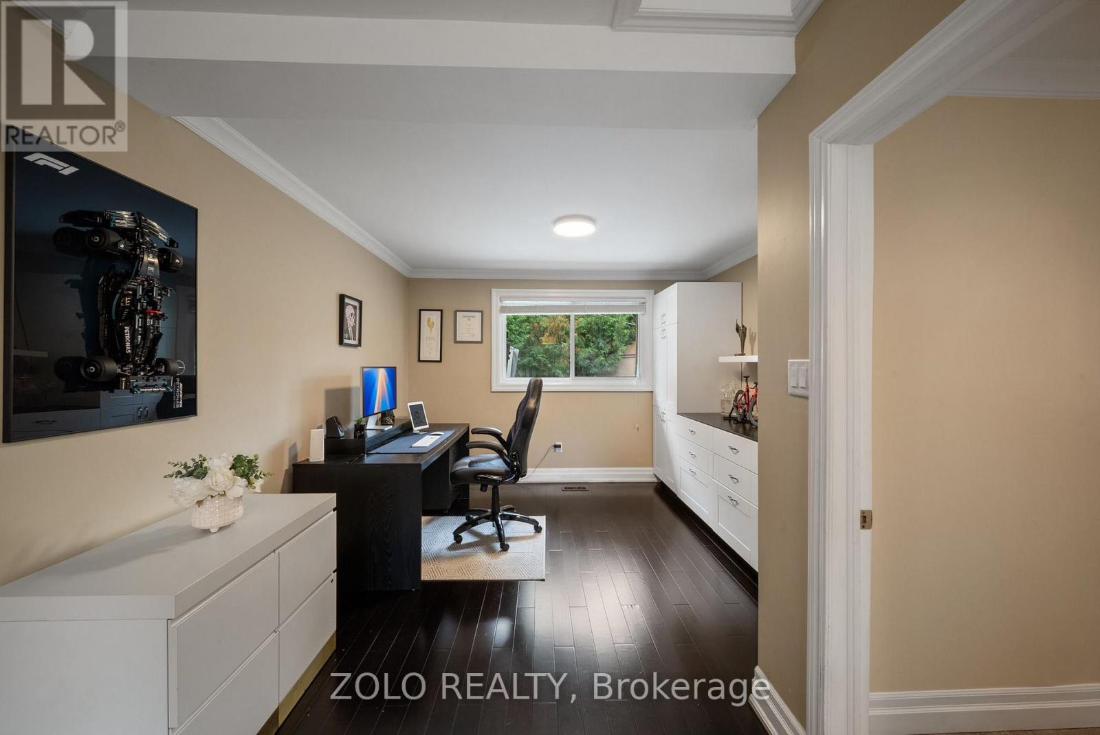 6911b Hickling Crescent — photo 22