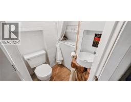 468 Sixth Avenue, Midway, BC V0H1M0 Photo 27