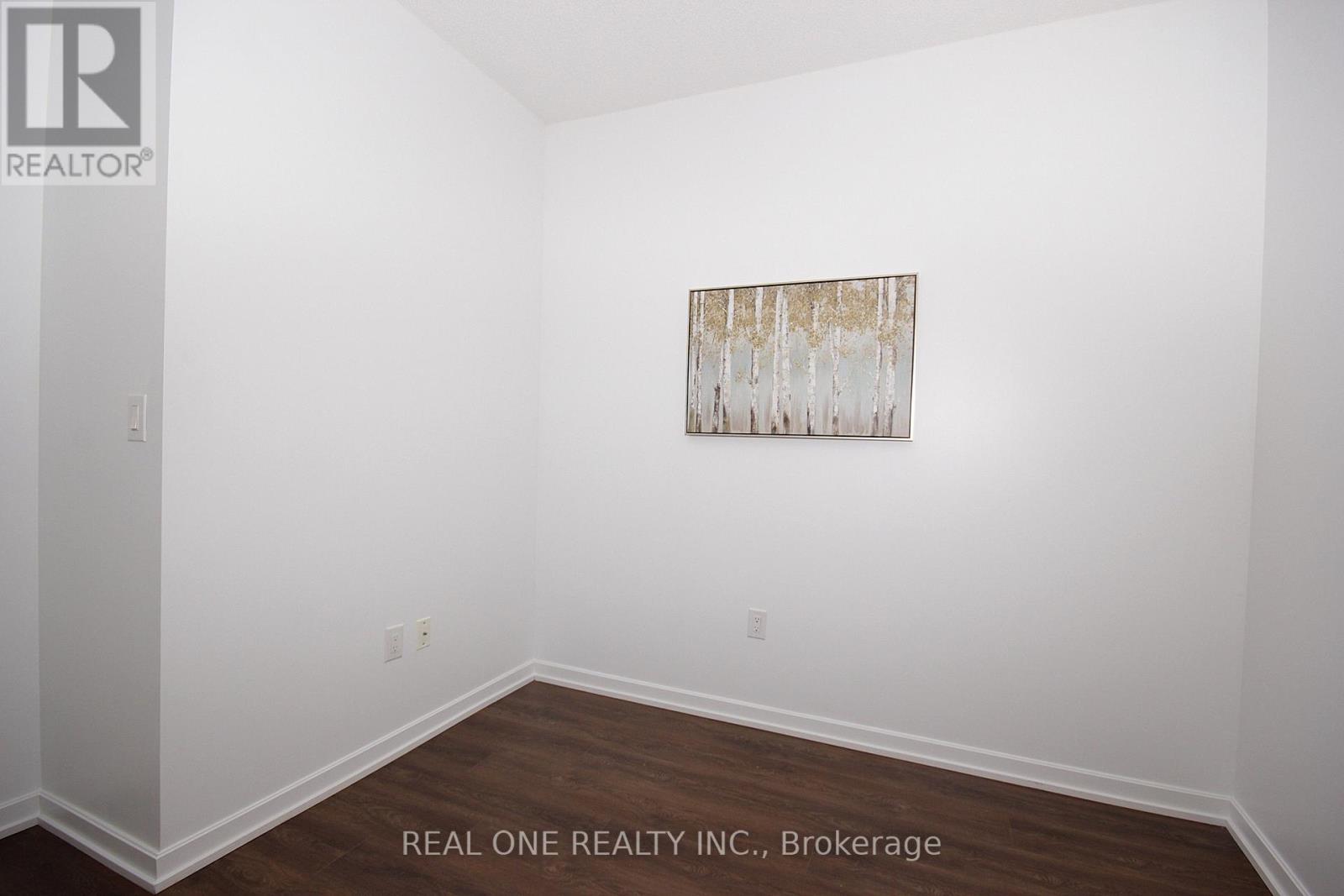 66 Forest Manor Road — photo 14