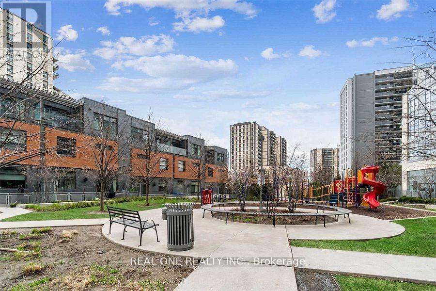 2611 - 66 FOREST MANOR ROAD, Toronto (Henry Farm) — photo 4