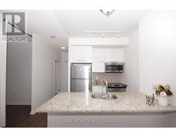 2611 - 66 Forest Manor Road, Toronto, ON M2J1M6 Photo 7