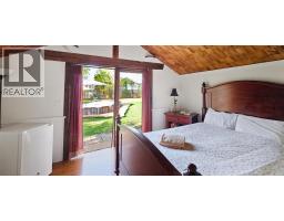 468 Sixth Avenue, Midway, BC V0H1M0 Photo 63