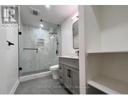 Upper - 195 Taylor Mills Drive N, Richmond Hill, ON L4C2T5 Photo 12