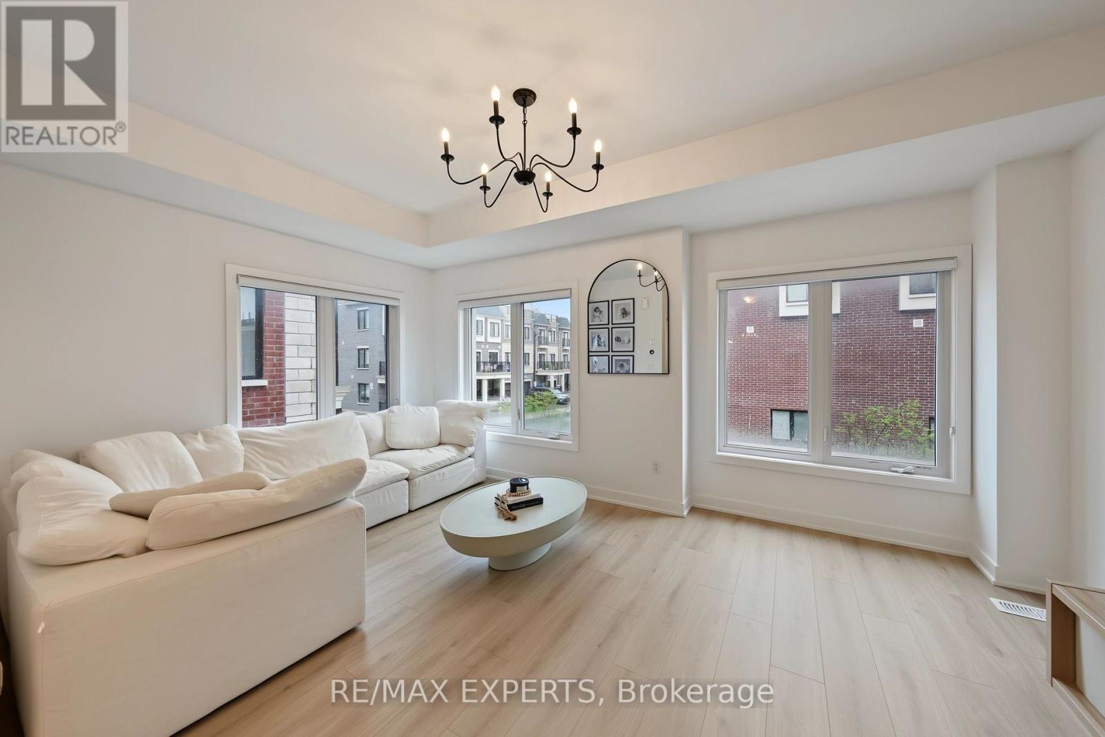 114 Covington Crescent, Whitchurch-Stouffville, ON photo 27