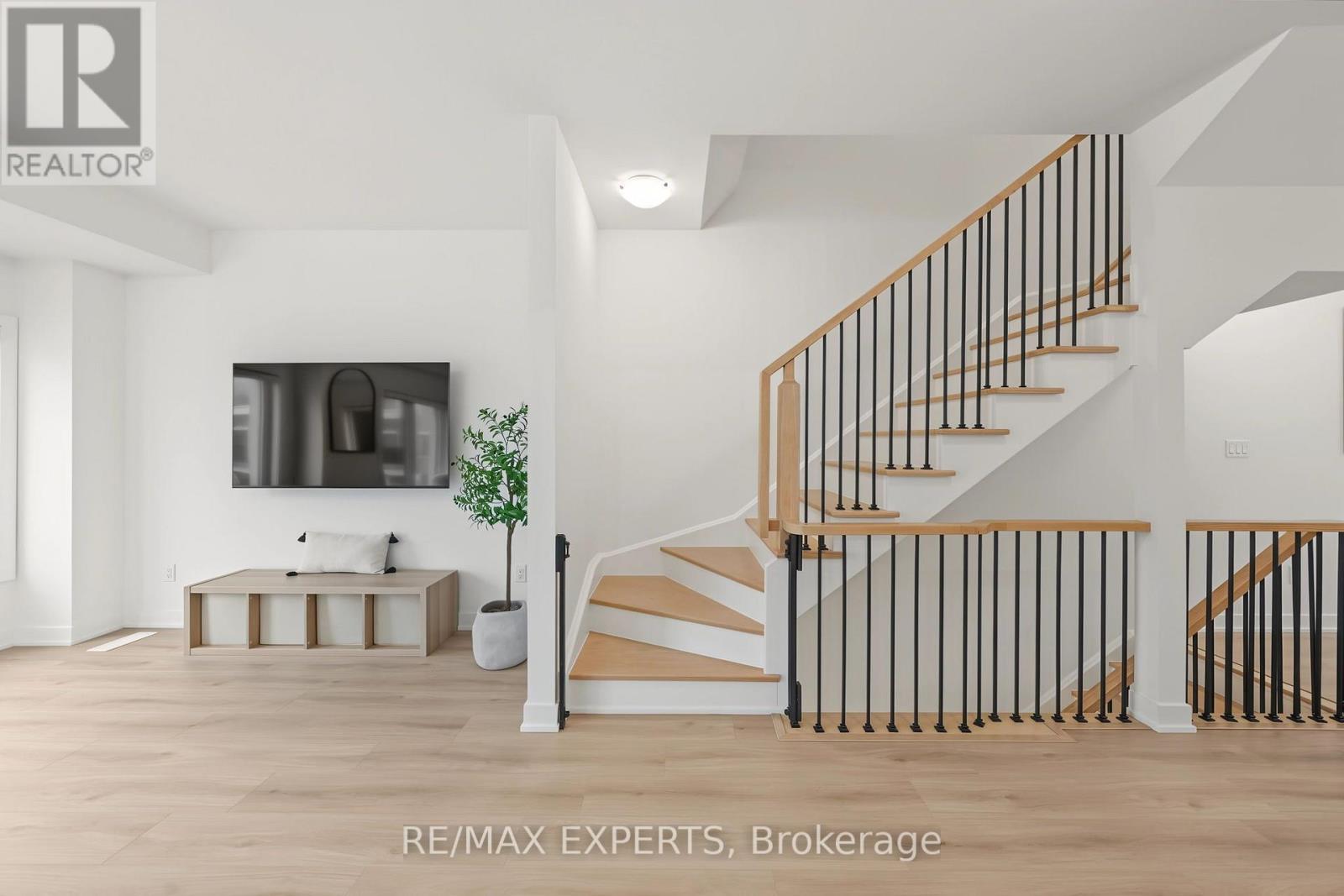 114 Covington Crescent, Whitchurch-Stouffville, ON photo 31