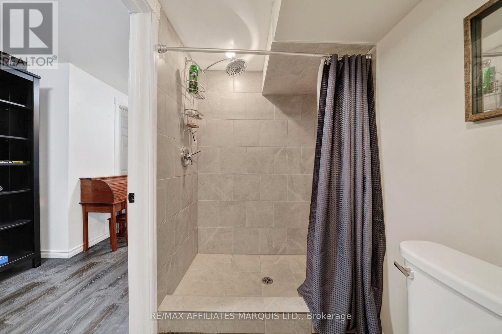 527 Blossom Park Drive — photo 33