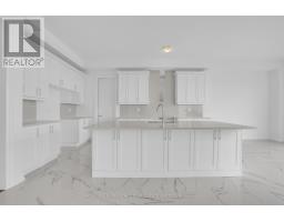 13 Barnes Drive, Oro Medonte, ON L0L2L0 Photo 12