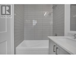 13 Barnes Drive, Oro Medonte, ON L0L2L0 Photo 34
