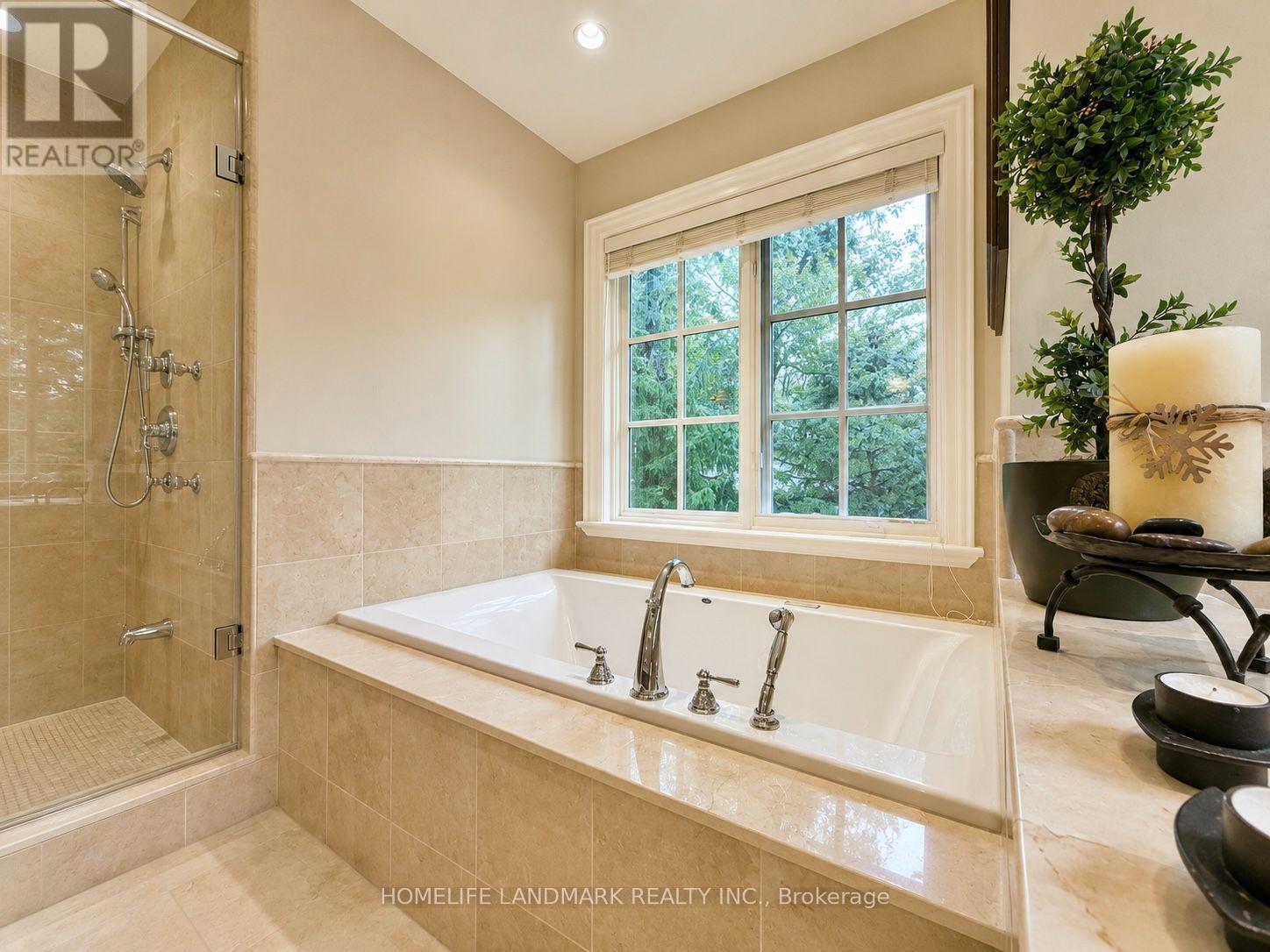 260 Pinetree Way, Mississauga, ON photo 18