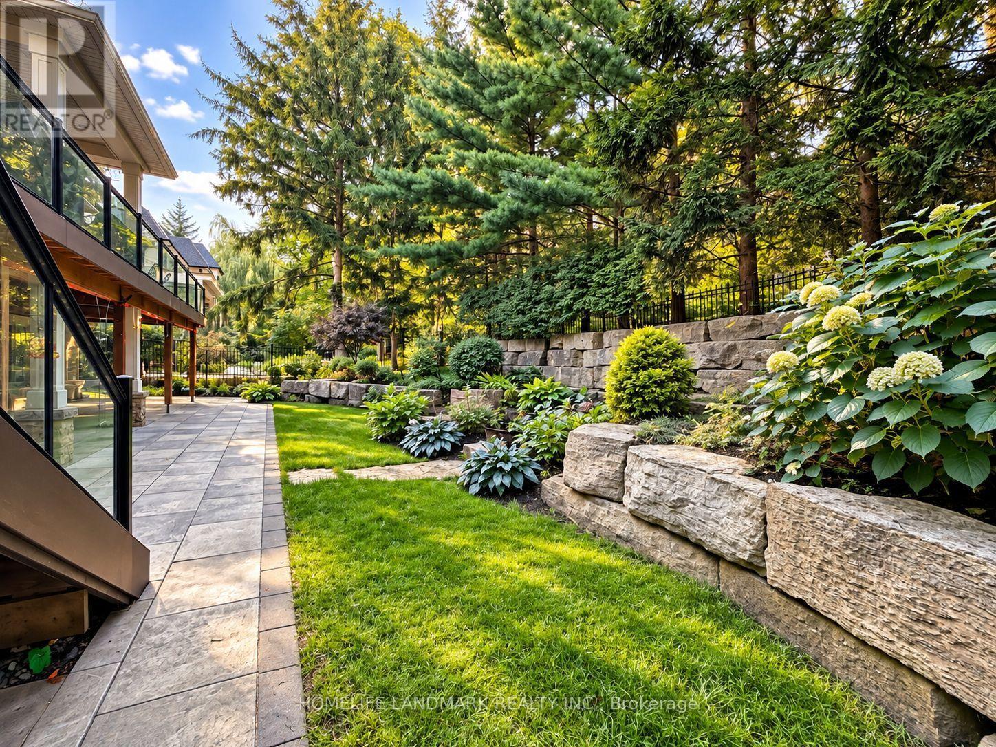260 Pinetree Way, Mississauga, ON photo 45