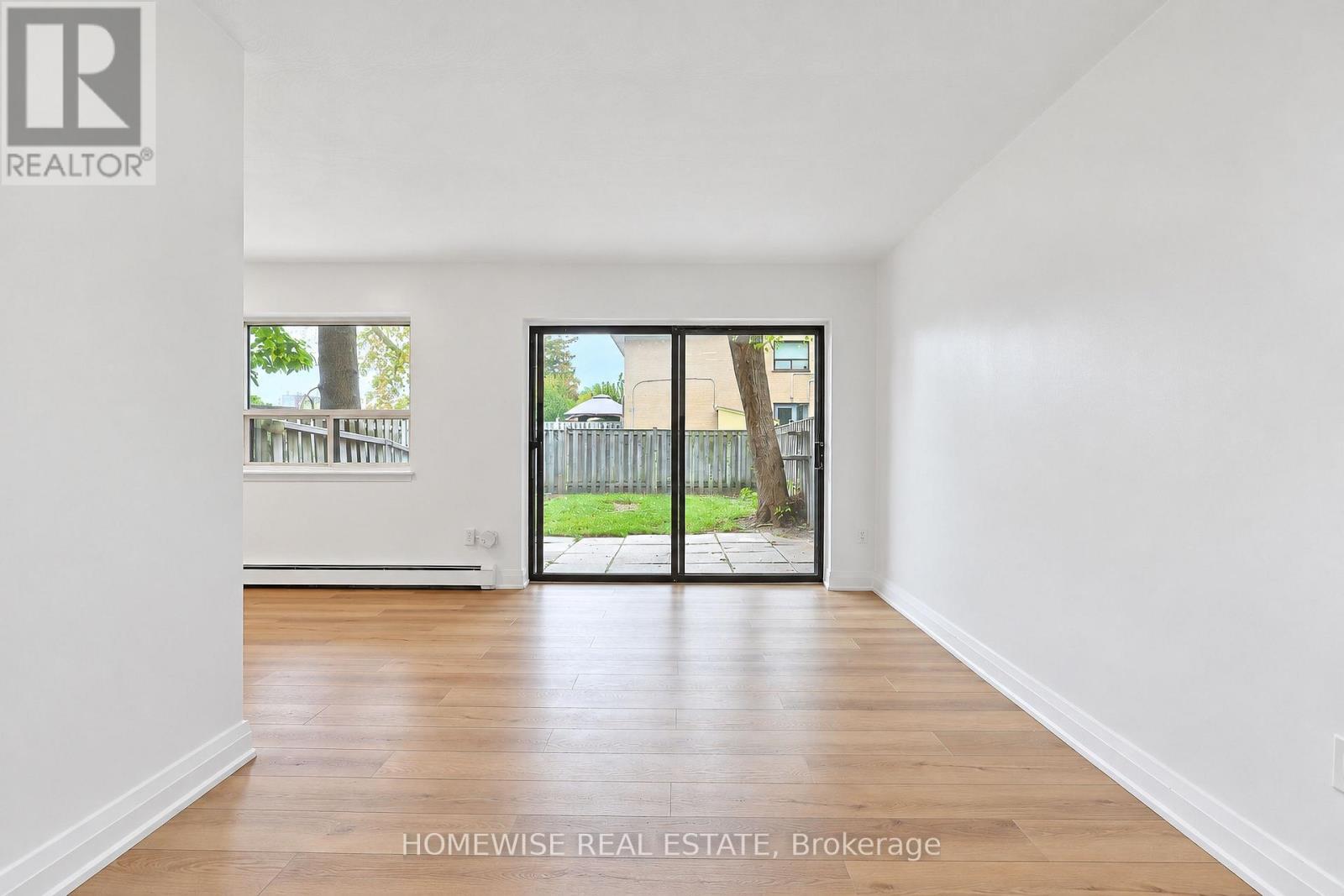 8 - 31 SEDGELEY DRIVE, Toronto (Willowridge-Martingrove-Richview) — photo 4
