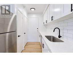 8 - 31 Sedgeley Drive, Toronto, ON M9R1Z5 Photo 16