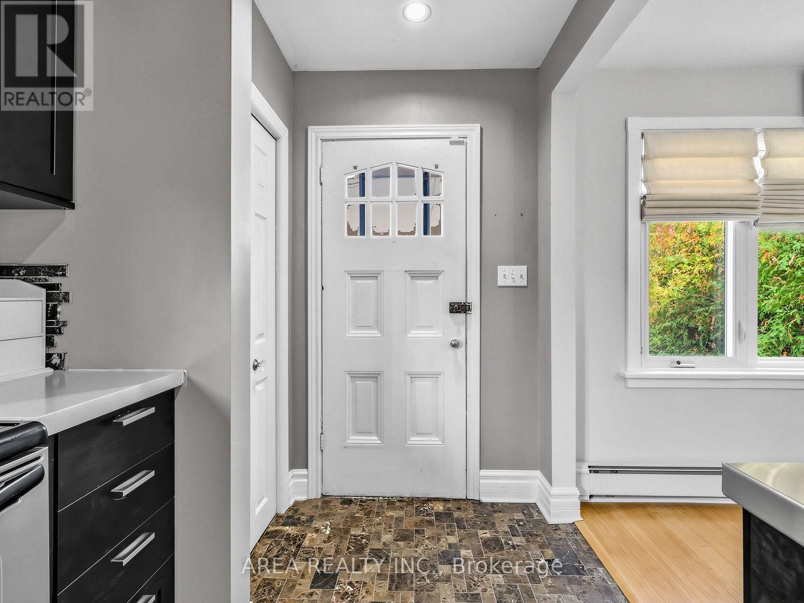 867 GLENCAIRN AVENUE, Toronto (Yorkdale-Glen Park) — photo 3