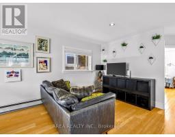 867 Glencairn Avenue, Toronto, ON M6B2A4 Photo 11