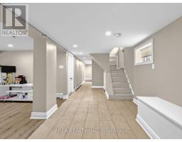 867 Glencairn Avenue, Toronto, ON M6B2A4 Photo 19