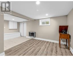 867 Glencairn Avenue, Toronto, ON M6B2A4 Photo 21