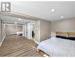 867 Glencairn Avenue, Toronto, ON M6B2A4 Photo 24