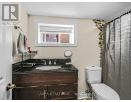 867 Glencairn Avenue, Toronto, ON M6B2A4 Photo 25