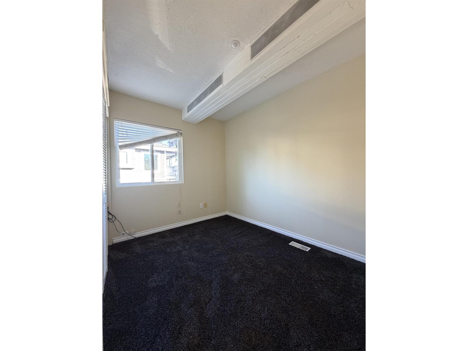 15841 BUENA VISTA AVENUE, Surrey - Image 1