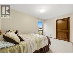 340 Pump Hill Gardens SW - photo 31