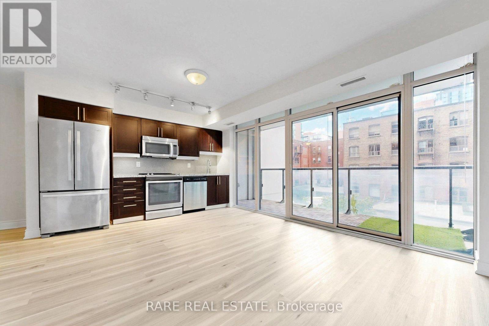 #512 400 ADELAIDE STREET E - 16