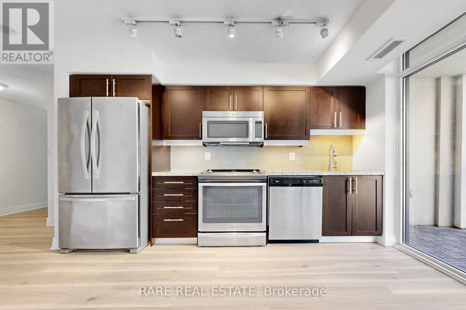512- 400 Adelaide Street East, Toronto, ON photo 14
