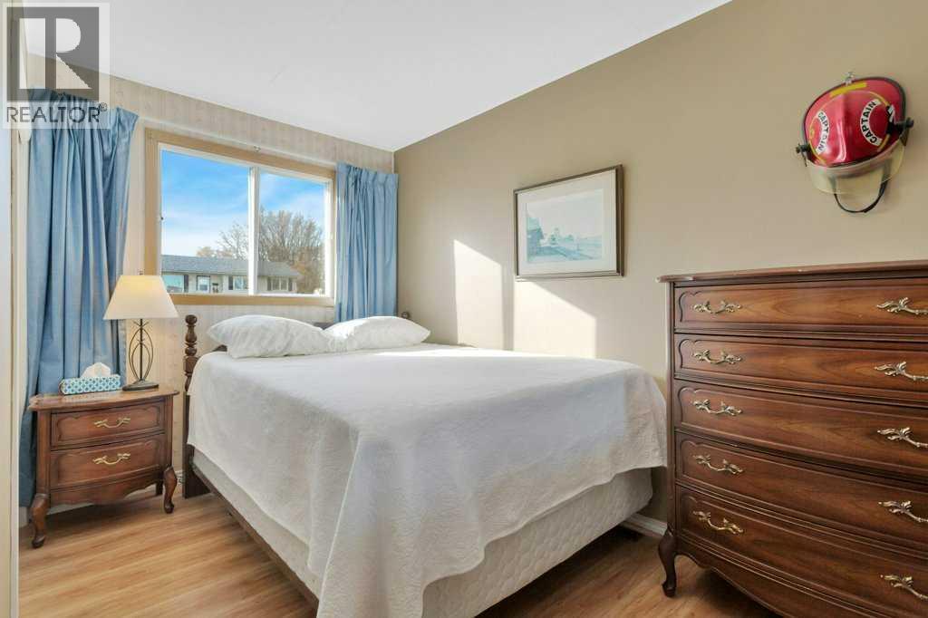 Listing photo – 4910 56 Avenue, Rimbey