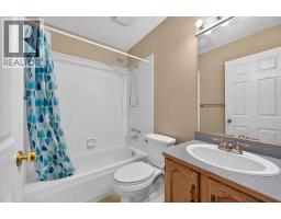 616 18 Street SE - photo 24