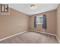 616 18 Street SE - photo 29